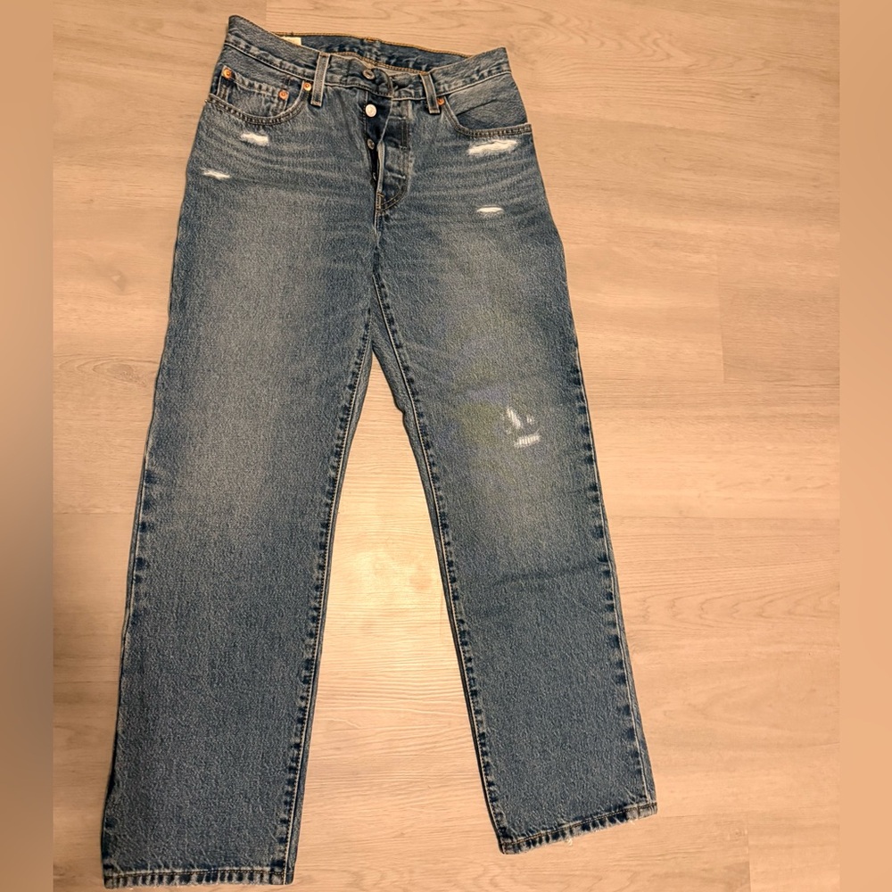 Levi's Premium Women's Straight Leg Blue Jeans W26X30L NWOT